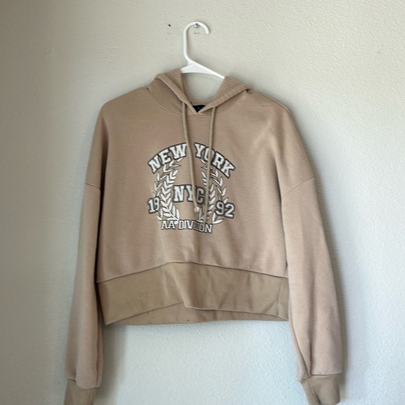 Justify Other - Justify Tan Graphic Cropped Hoodie Kids Size Small